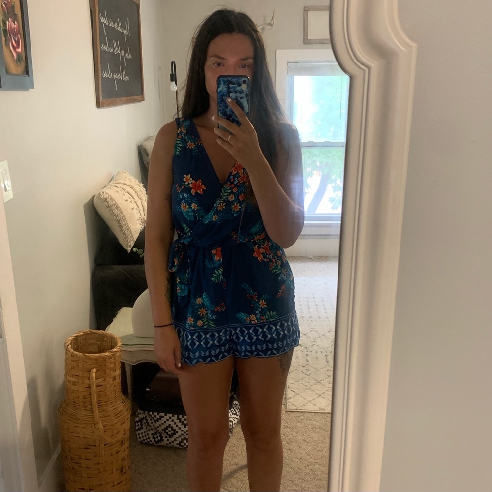 AS U WISH surplice floral romper